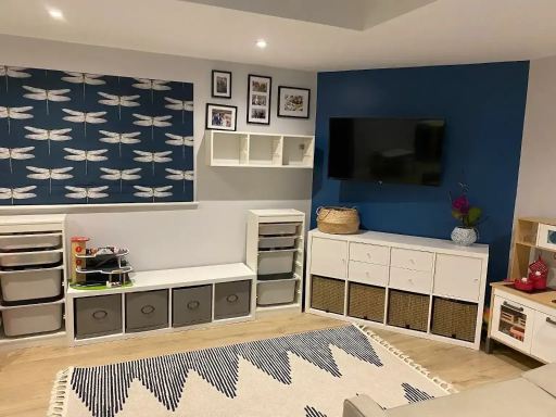 Am Simpson Painting And Decorating 01 Medium